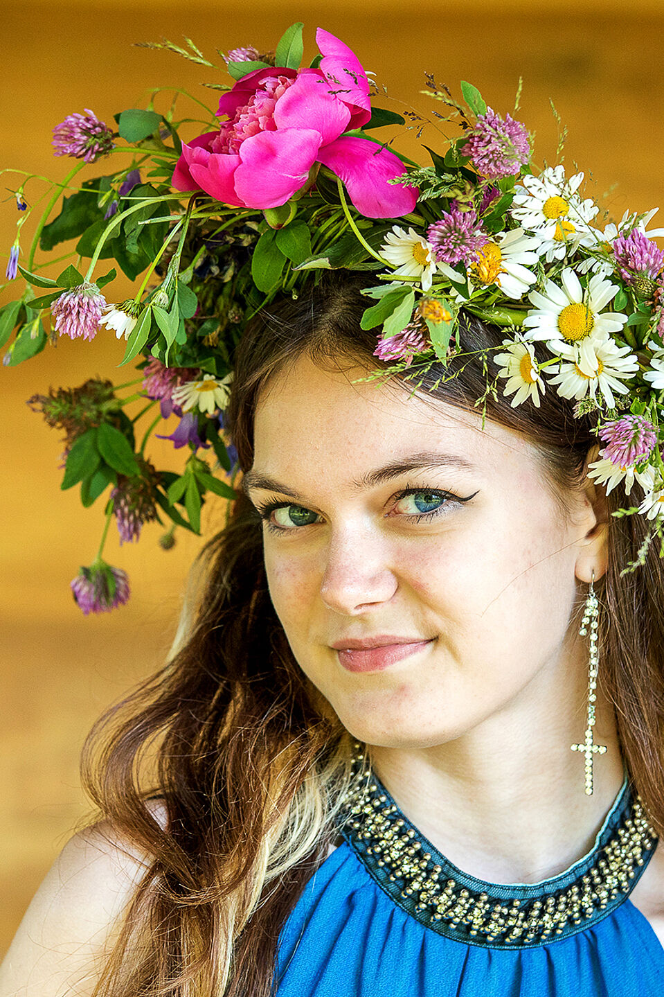 Mädchen zum Sängerfest @Robert Neu